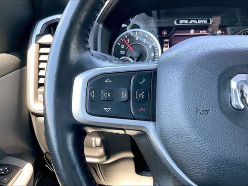 Used 2022 RAM 1500 Big Horn AWD/4WD image 18