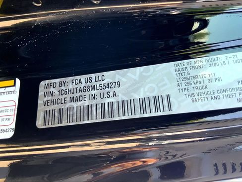 Used 2021 Jeep Gladiator Sport AWD/4WD image 32