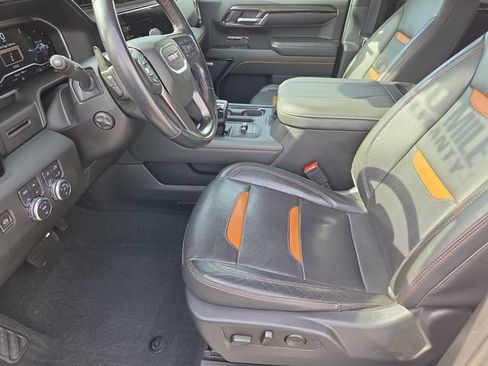 Used 2023 GMC Sierra 1500 AT4 w/ AT4 Premium Package AWD/4WD image 10