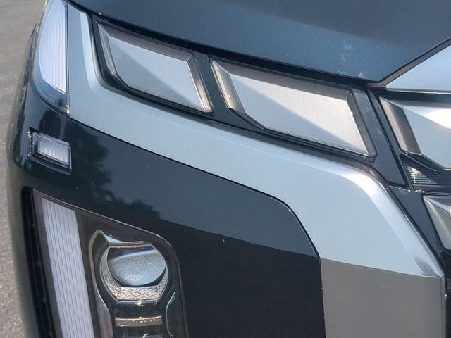 Used 2025 Hyundai Palisade Calligraphy AWD/4WD image 9