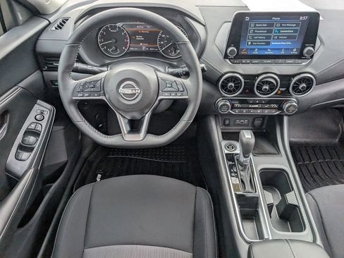 Certified 2025 Nissan Sentra SV w/ All-Weather Package FWD image 10