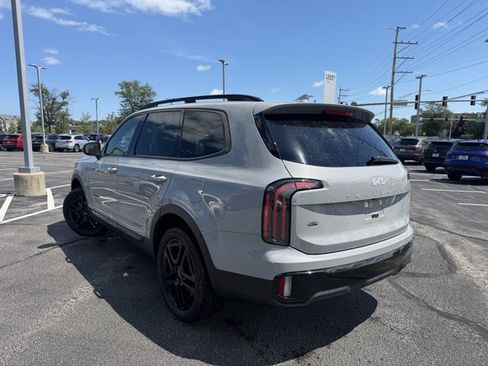 Used 2024 Kia Telluride EX X-Line AWD/4WD image 3