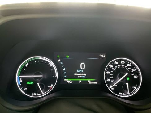 Used 2024 Toyota Sienna Limited AWD/4WD image 26