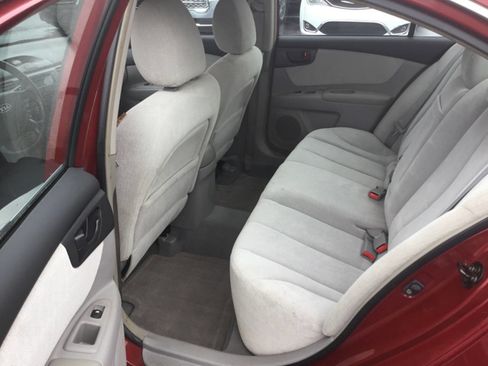 Used 2006 Kia Optima LX image 7