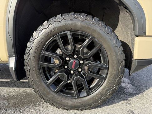 Used 2023 GMC Sierra 1500 Elevation image 21