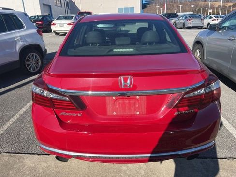 Used 2016 Honda Accord Sport image 3