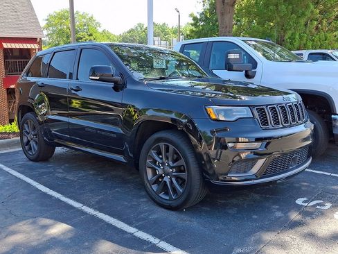 Used 2019 Jeep Grand Cherokee High Altitude RWD image 2