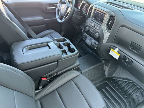 New 2026 Chevrolet Silverado 1500 W/T w/ WT Safety Package AWD/4WD image 17