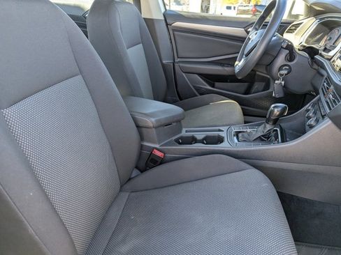 Used 2021 Volkswagen Jetta S image 27