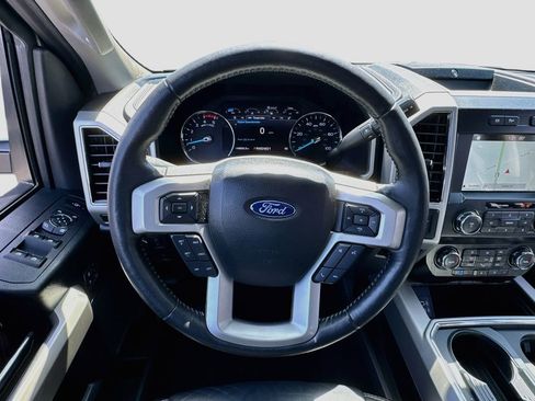 Used 2019 Ford F350 Lariat w/ Lariat Ultimate Package AWD/4WD image 16