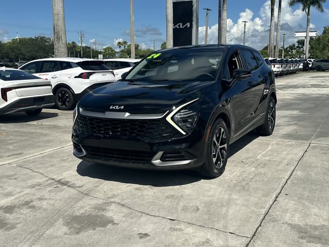 Certified 2024 Kia Sportage EX FWD image 2