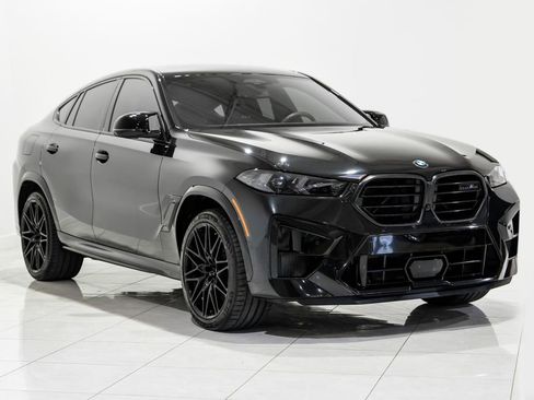 Used 2025 BMW X6 M Competition w/ Executive Package image 3