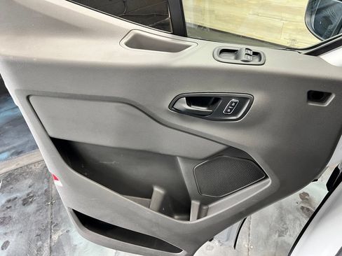 Used 2024 Ford Transit 150 Low Roof RWD image 20