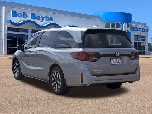 New 2026 Honda Odyssey EX-L image 3