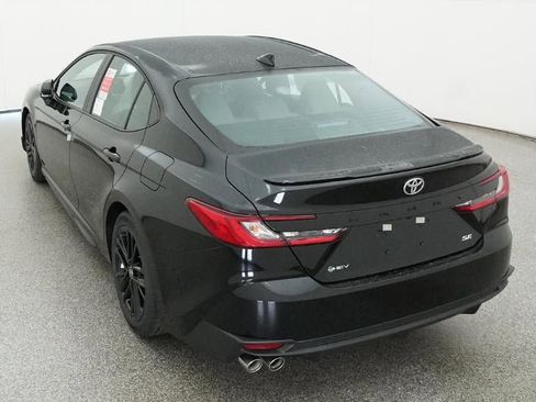 New 2026 Toyota Camry SE FWD image 6