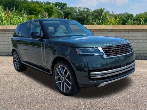 New 2026 Land Rover Range Rover SE AWD/4WD image 3