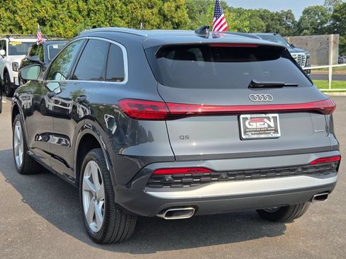 Used 2025 Audi Q5 Premium Plus AWD/4WD image 6
