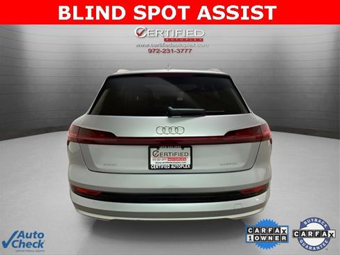 Used 2023 Audi e-tron Premium Plus w/ Premium Plus Package image 5