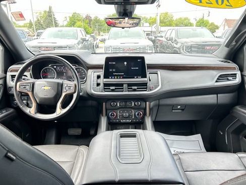 Used 2021 Chevrolet Suburban High Country AWD/4WD image 32