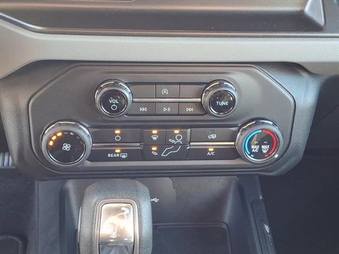 Used 2022 Ford Bronco 4-Door image 19