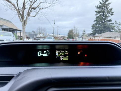 Used 2014 Toyota Prius C Two image 21