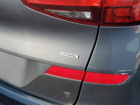 Used 2019 Hyundai Tucson SE AWD/4WD image 9