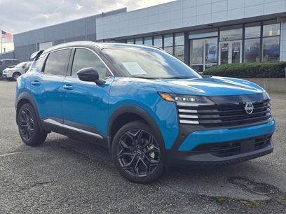 Used 2025 Nissan Kicks SR w/ SR Premium Package