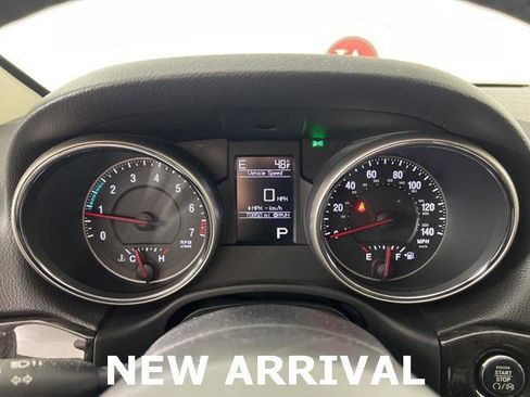 Used 2011 Jeep Grand Cherokee Laredo w/ Trailer Tow Group image 10