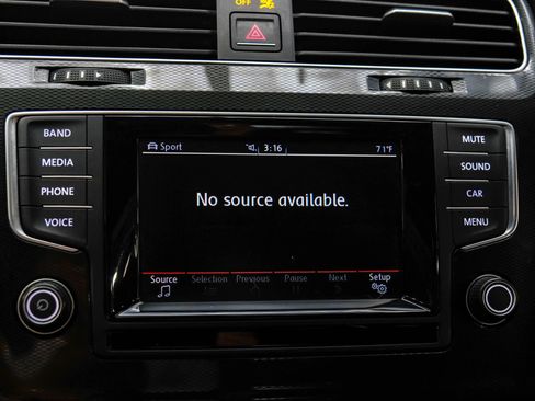 Used 2015 Volkswagen GTI S FWD image 24