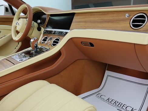 New 2026 Bentley Continental GTC image 51