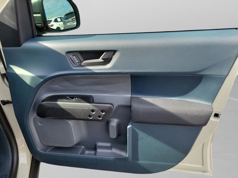 New 2025 Ford Maverick XL w/ Equipment Group 102A image 24