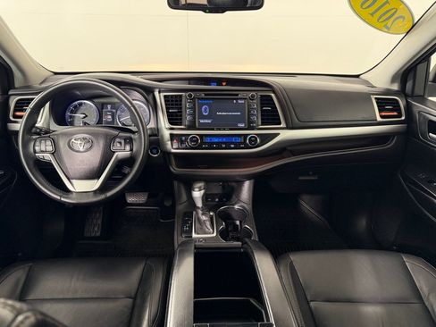 Used 2016 Toyota Highlander XLE AWD/4WD image 20
