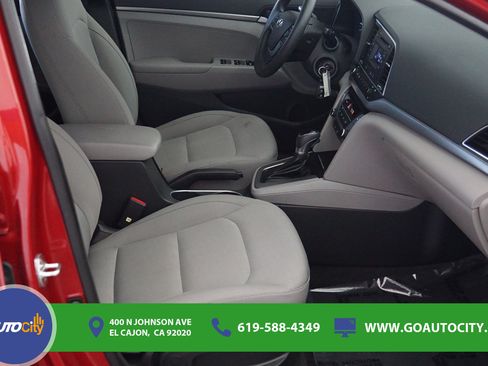 Used 2017 Hyundai Elantra SE FWD image 8