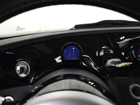 Used 2003 BMW Z8 RWD image 18