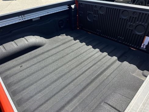 New 2025 Nissan Frontier PRO-4X w/ Pro Convenience Package image 23