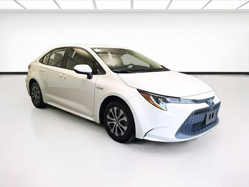 Used 2021 Toyota Corolla LE w/ Carpet Mat Package (TMS) FWD image 3