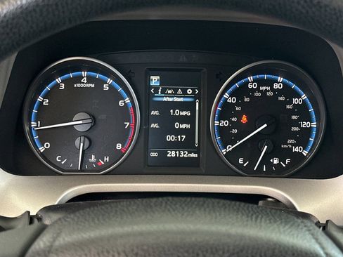 Used 2017 Toyota RAV4 LE w/ All Weather Liner Package FWD image 31