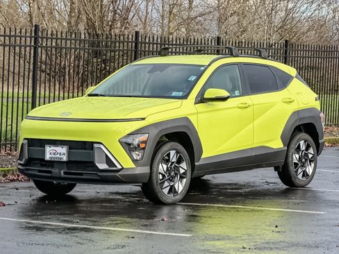 Used 2024 Hyundai Kona SEL image 8