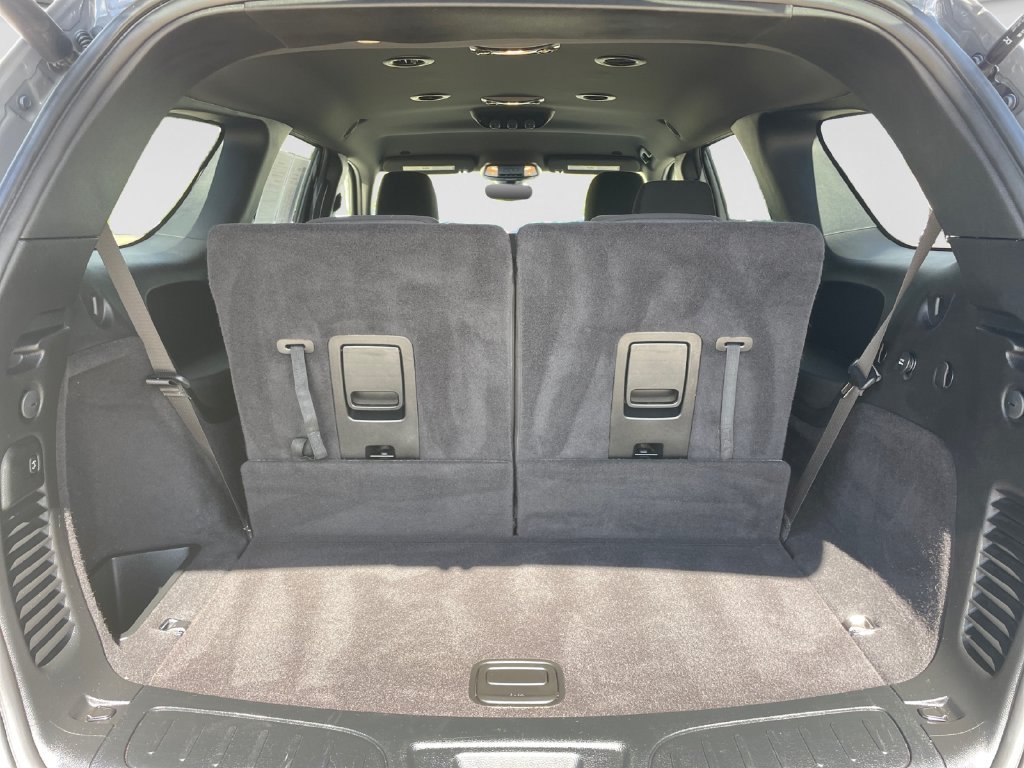 Used 2024 Dodge Durango GT w/ Blacktop Package AWD/4WD image 16