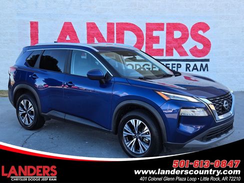 Used 2023 Nissan Rogue SV w/ SV Premium B Package image 1