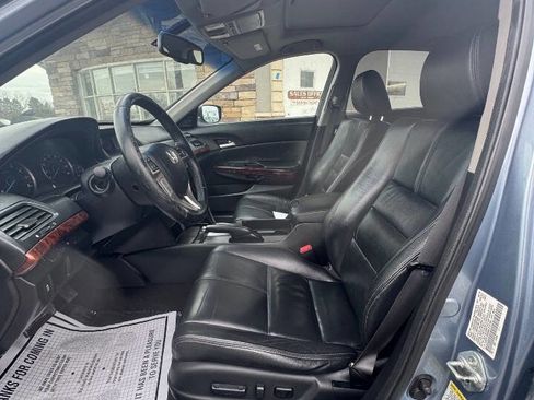 Used 2010 Honda Crosstour EX-L image 7