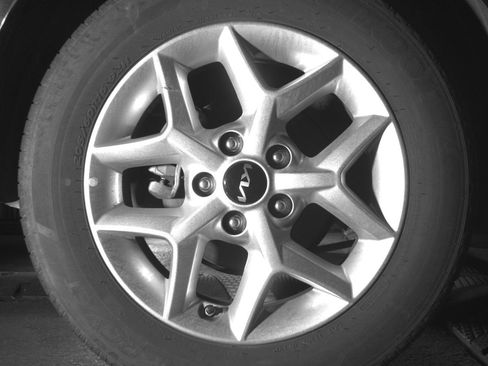 Used 2025 Kia Soul LX w/ LX Technology Package FWD image 15