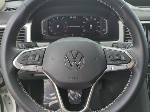 Certified 2023 Volkswagen Atlas SE FWD image 29
