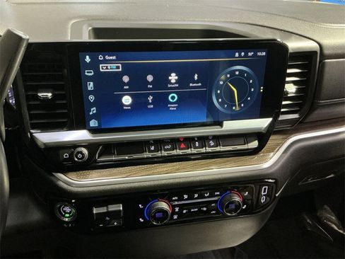 Used 2024 Chevrolet Silverado 2500 LT image 26