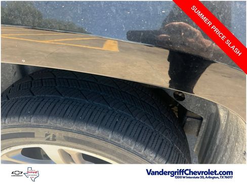Used 2010 Cadillac Escalade ESV Premium RWD image 13
