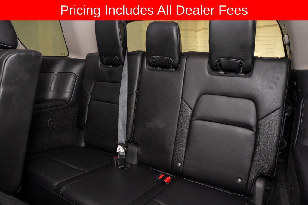 Used 2023 Nissan Pathfinder SL AWD/4WD image 11