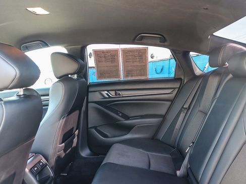 Used 2022 Honda Accord Sport image 19