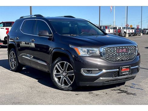 Used 2019 GMC Acadia Denali w/ Technology Package image 2