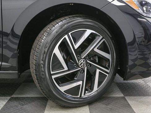 Used 2023 Volkswagen Jetta SEL FWD image 16