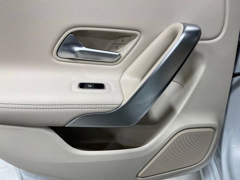 Certified 2022 Mercedes-Benz CLA 250 4MATIC image 24